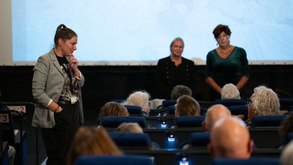261004 - Beholders - Gewoon Renee - Luuk Holinsky (10)